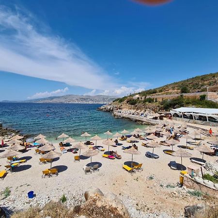 Martini Vacation Home Sarandë Exterior foto